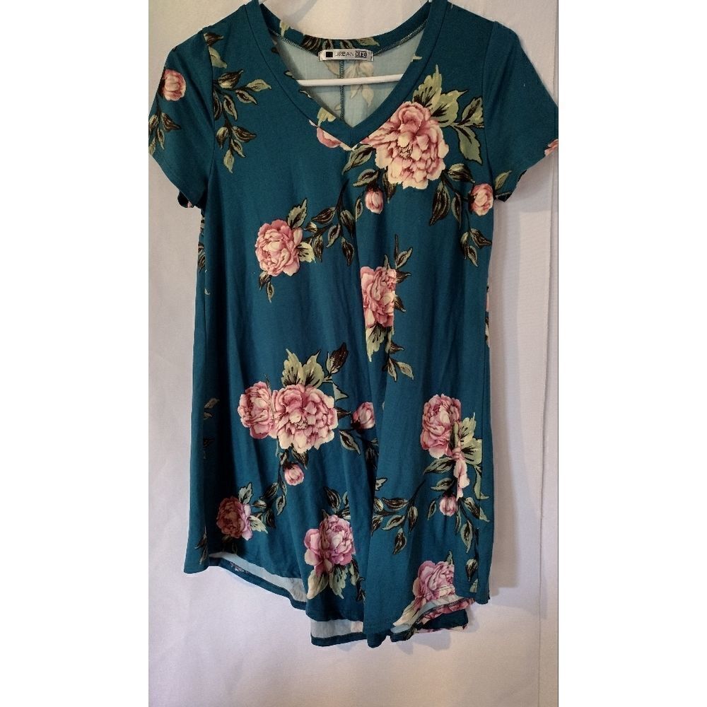 Urban Cleo top 